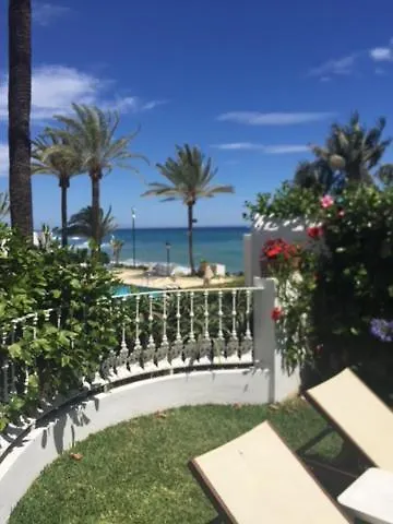 Oasis Club Beach Villa Marbella 0*,